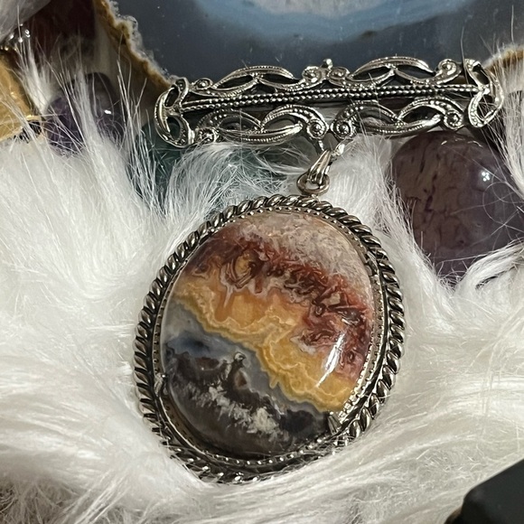 Agate Bar Brooch - Picture 4 of 9